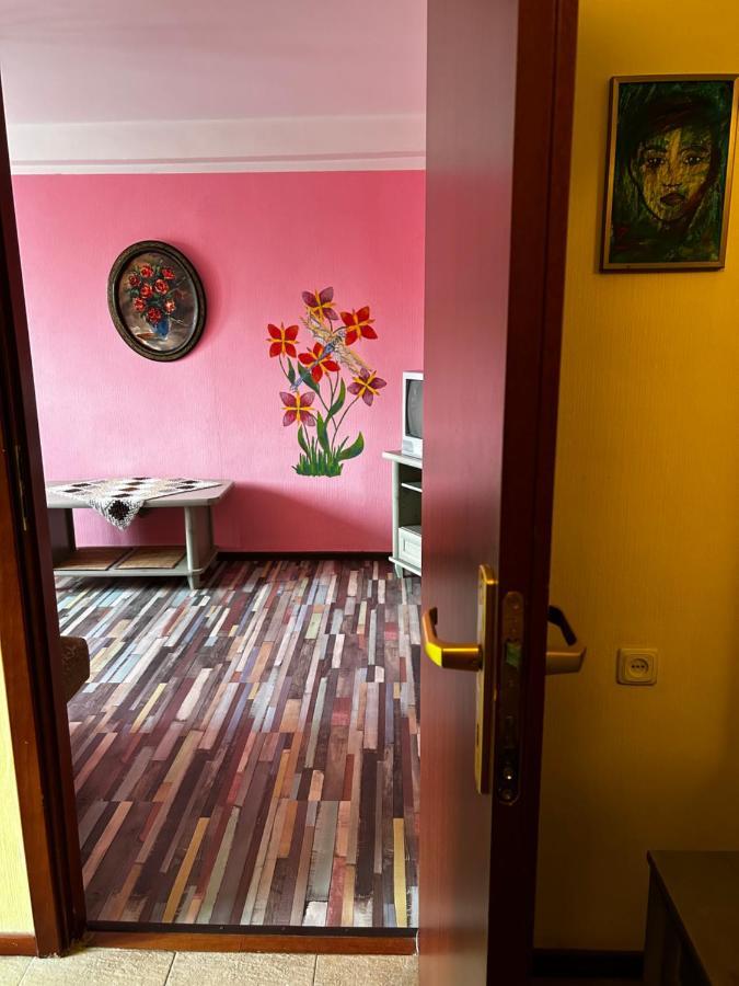 Апартаменты На Русановке Kiev Dış mekan fotoğraf
